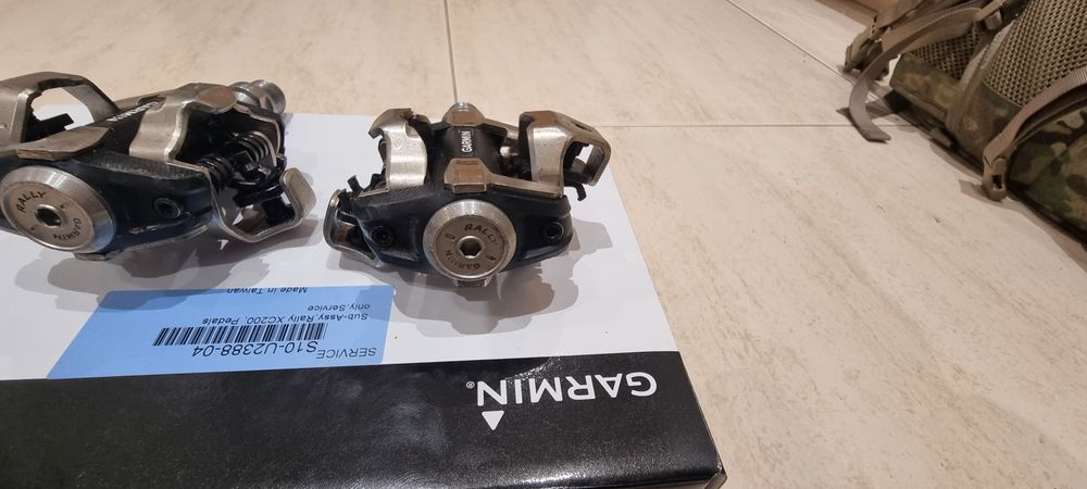 Pedais Garmin Rally XC200