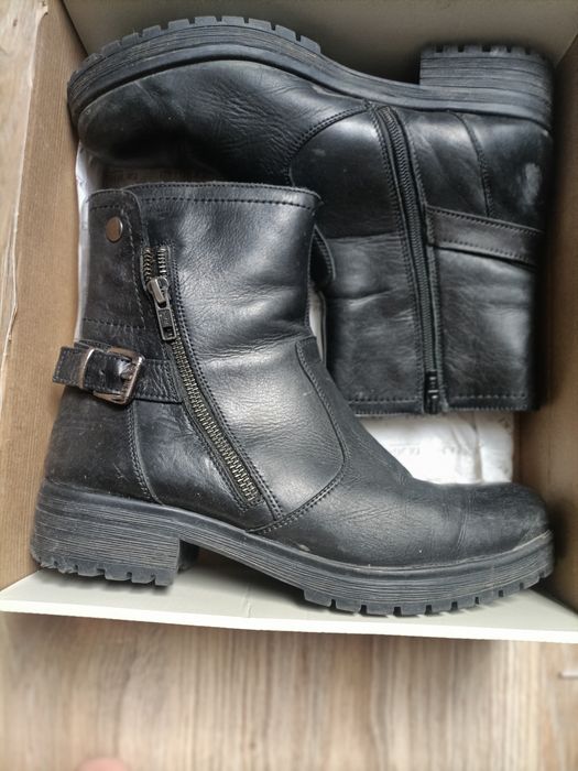 Damskie buty lasocki