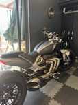 Triumph rocket 3r