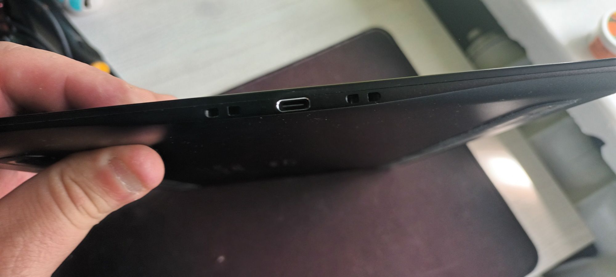 Tablet graficzny Wacom Intuos Pro PTH-660 + piórko + podstawka