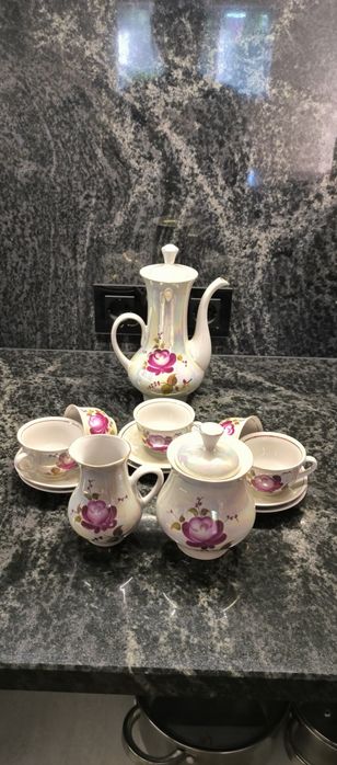 Кавовий сервіз .