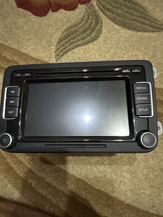 Магнітола VW RCD510 Delphi 1K0 035 180 AF — оригінал, гарний стан