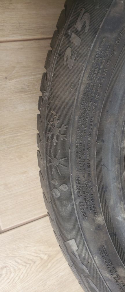 Opony debica Navigator 3 215/55R16 jedna nowa jedna 5mm