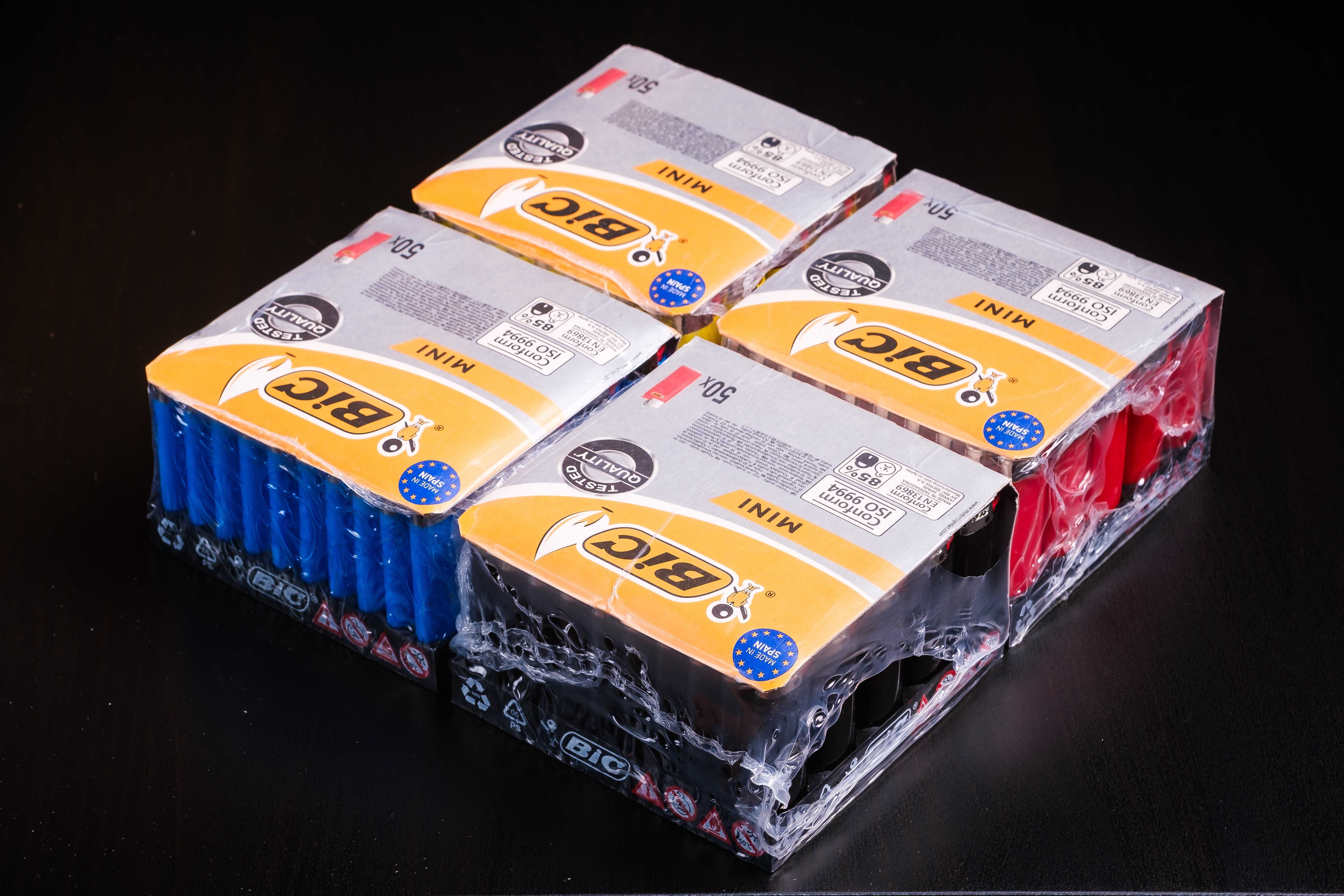 200 Isqueiros Mini Bic (4 cores)