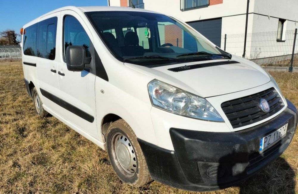 Przewóz osób Taxi Transfer lotnisko 8 osób imprezy