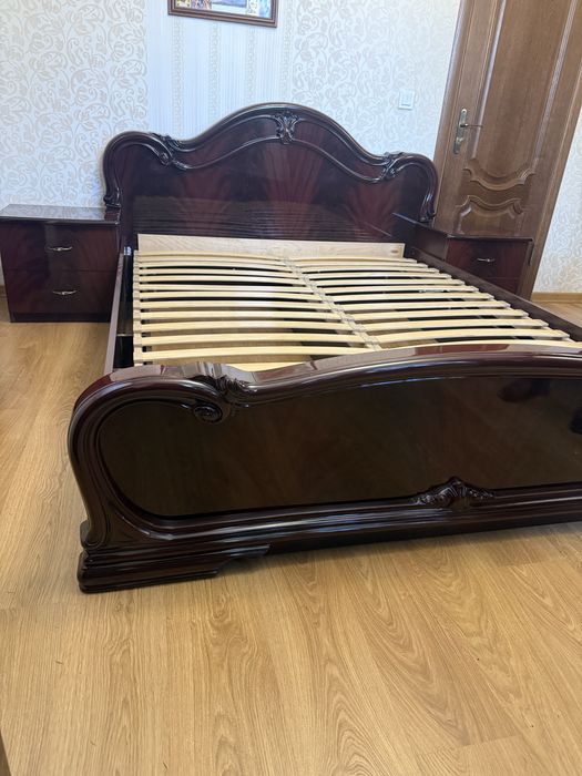 Меблі ліжко комод тумбочка шафа спальня