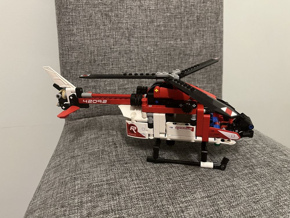 Klocki Lego Technic Helikopter ratunkowy 42092