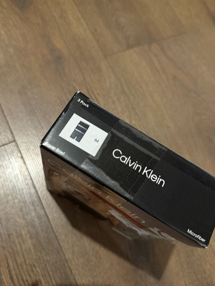 Боксерки Calvin Klein , розмір М. Оригінал