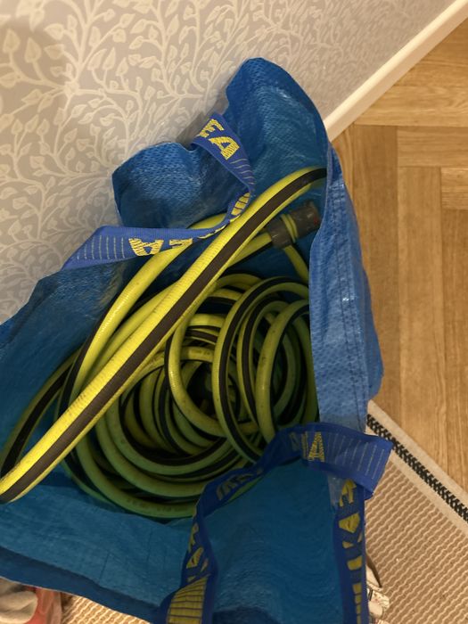 Wąż ogrodowy z końcówką używany