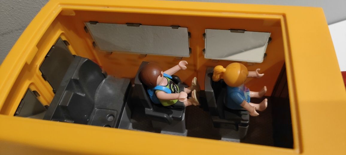 Playmobil autobus szkolny