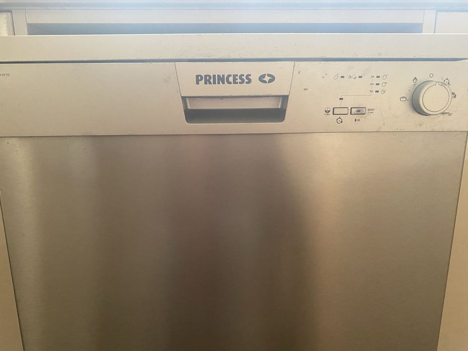 Máquina de loiça Princess