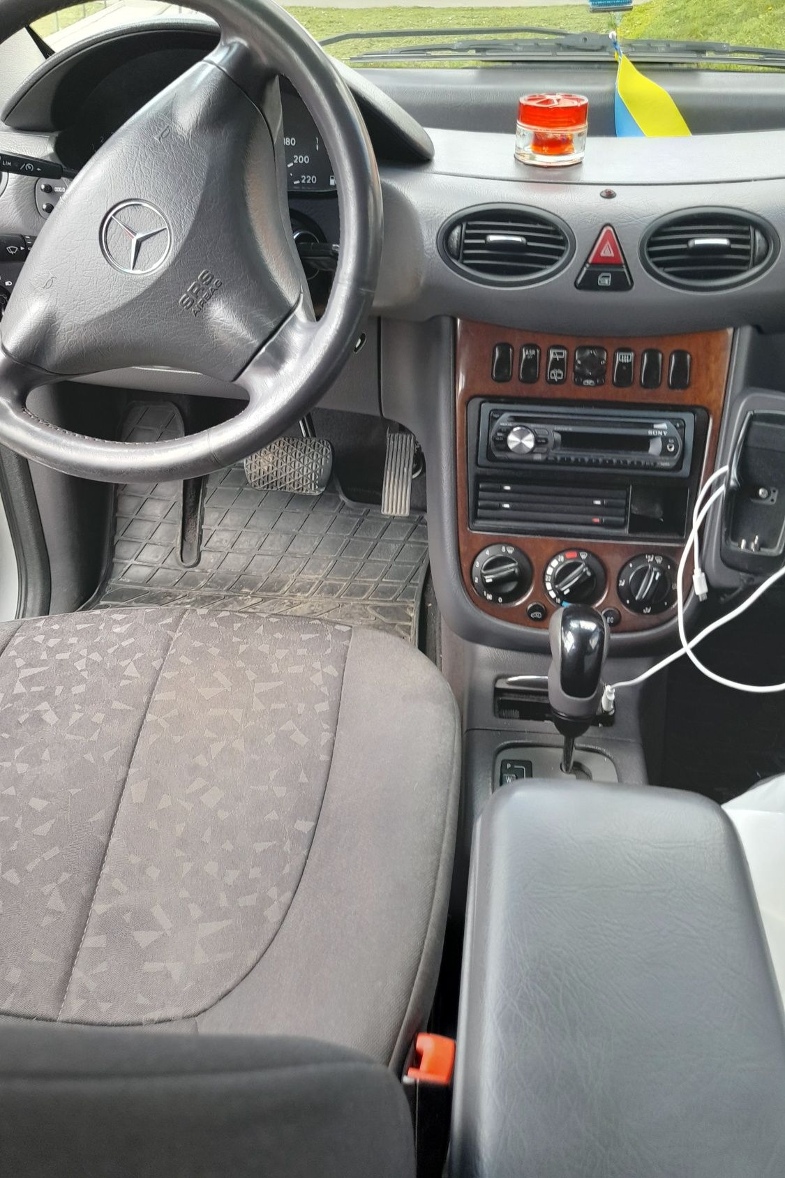 Mercedes-BenzА160