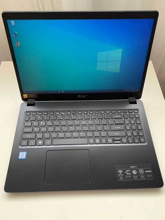 Laptop Acer i3-7th. DDR4-8Gb SSD-256Gb Bateria 5H Jak nowy!!