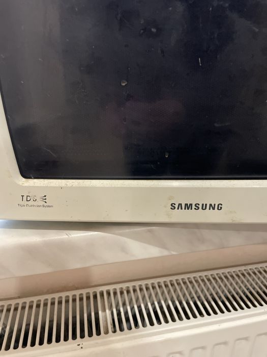 Мікрохвильовка Samsung