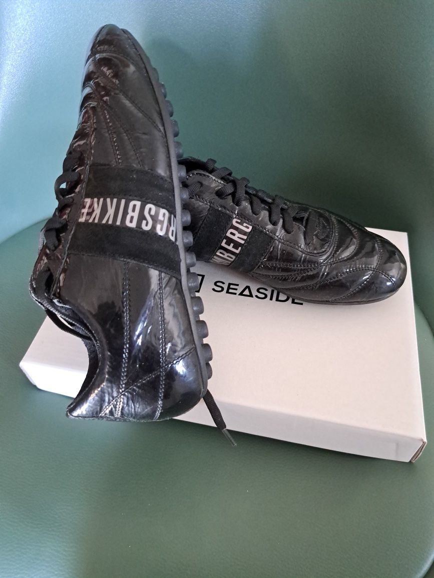 BIKKEMBERGS verniz preto