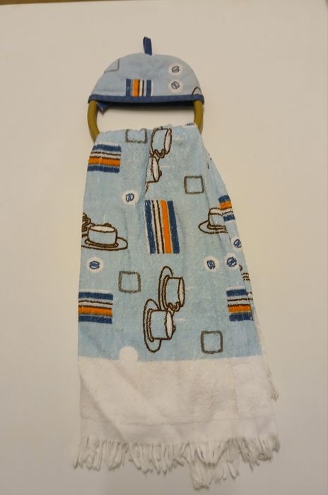 Suporte com pano de cozinha felpudo