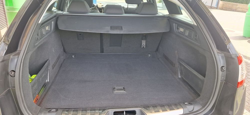 Peugeot 508 sw 1.6 HDI Faróis xénon bidireccional