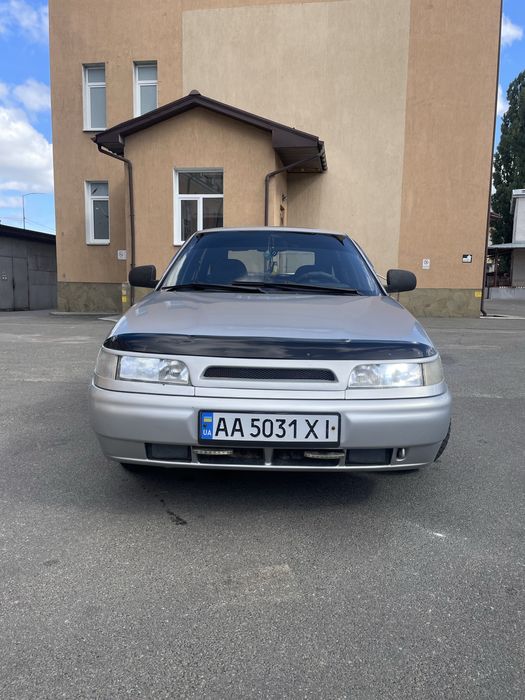 Продам авто ваз 2112