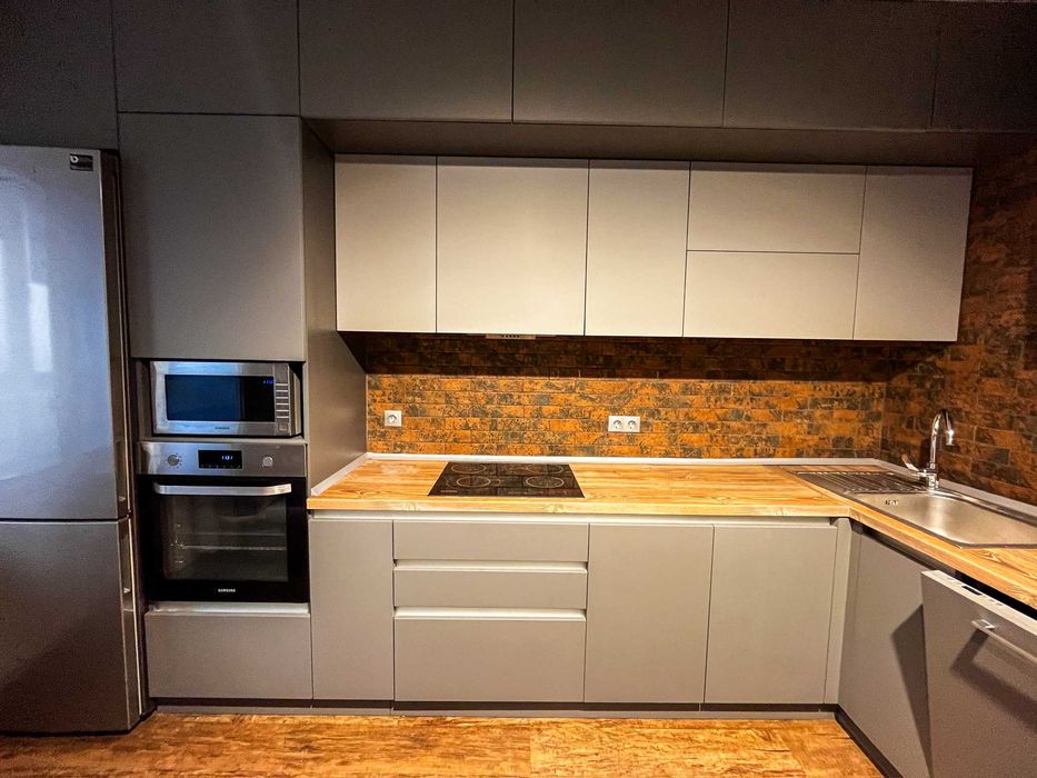 Без% Продаж 2 к.кв. 64 м2 з ремонтом ЖК Патріотика  м.Осокорки,Позняки