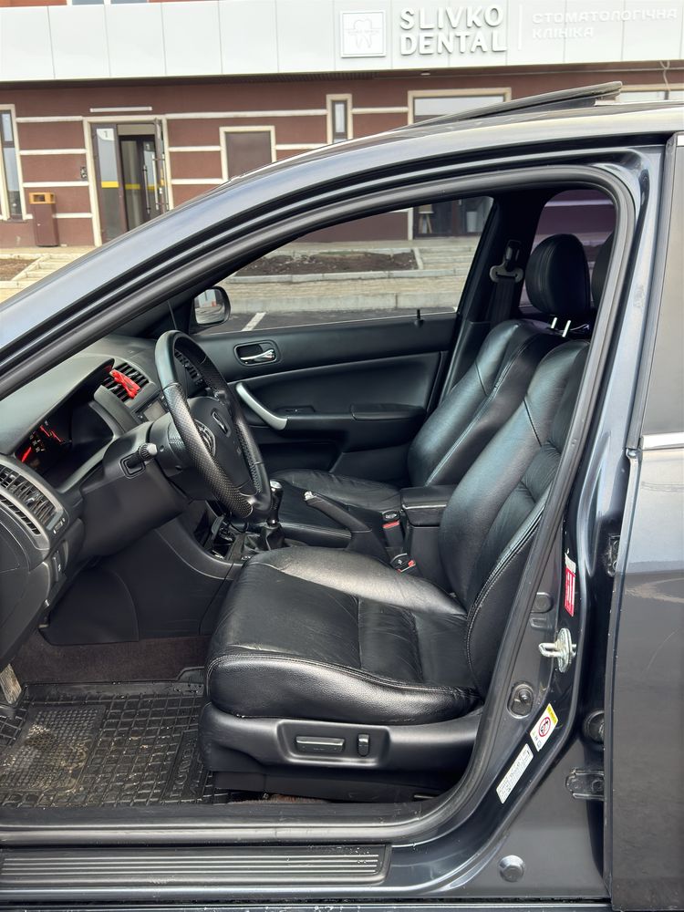 Продам Honda Accord 7 Executive 2.2D