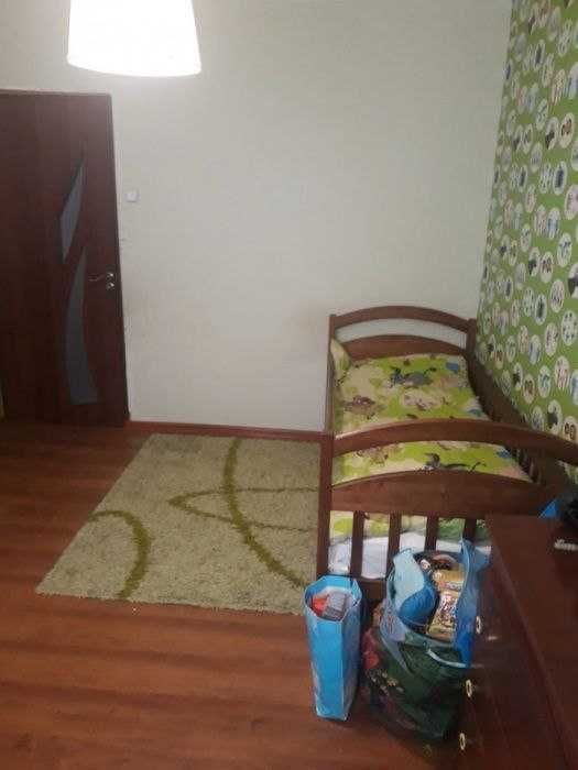 Продам квартиру м. Зміїв