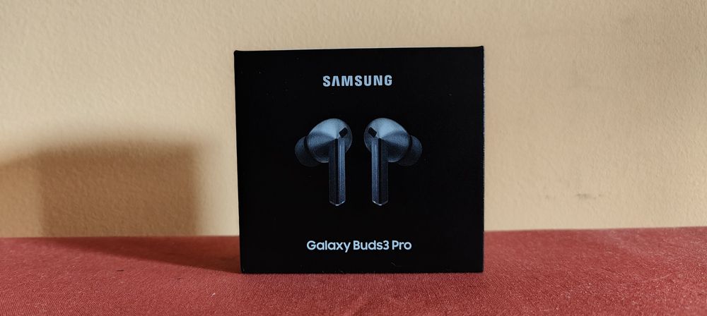 Nowe Samsung Galaxy Buds3 Pro SM-R630 Silver Bezprzewodowe + etui