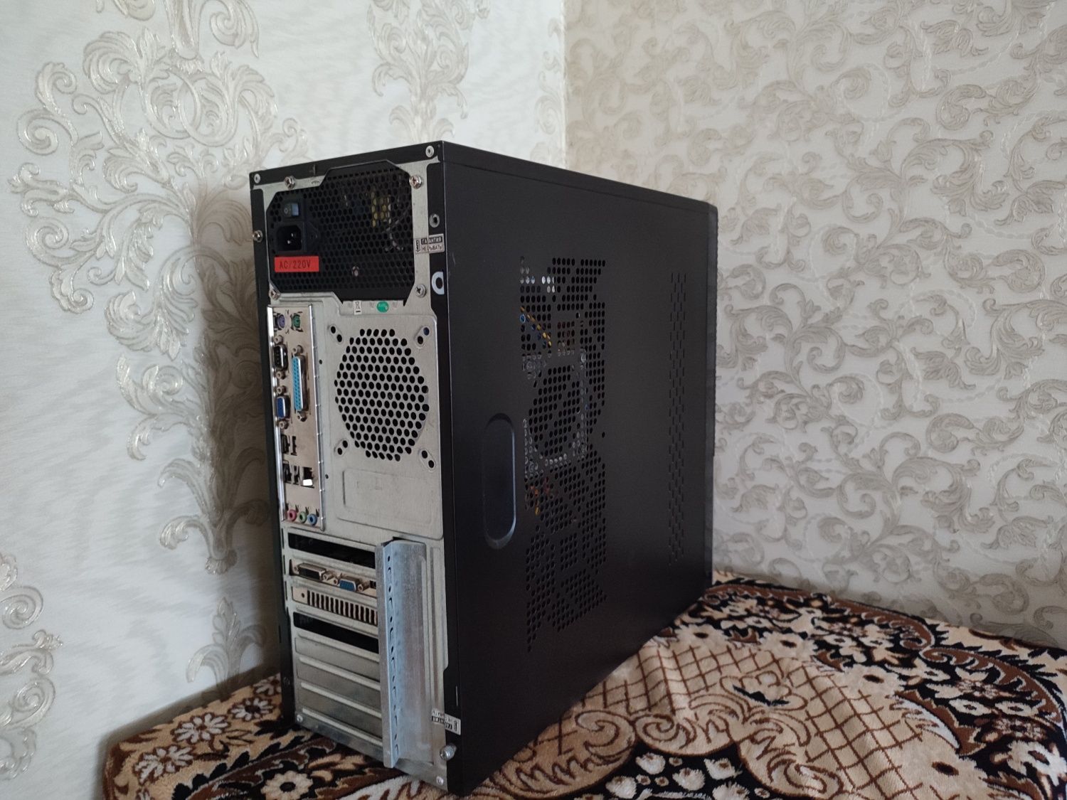 Компьютер+Монитор Amd Phenom 955(4 treads 3.2Ghz ),ddr3 6gb,gt440msi ,