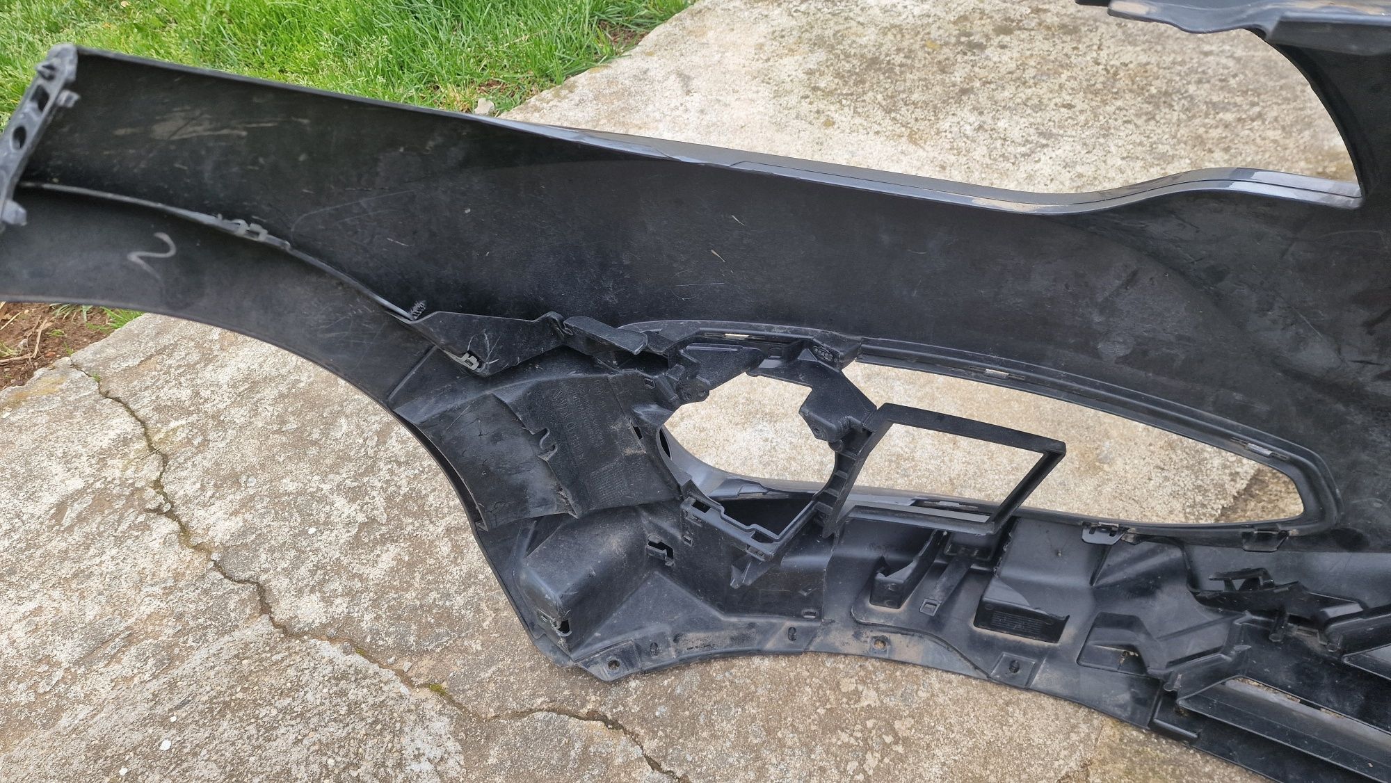Peças para BMW F21 F22 F23 Série 2 Farol Para-choques e embaladeiras