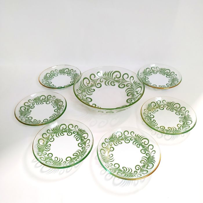 Miseczka, talerzyki, postawski pod szklanki 60-te lata