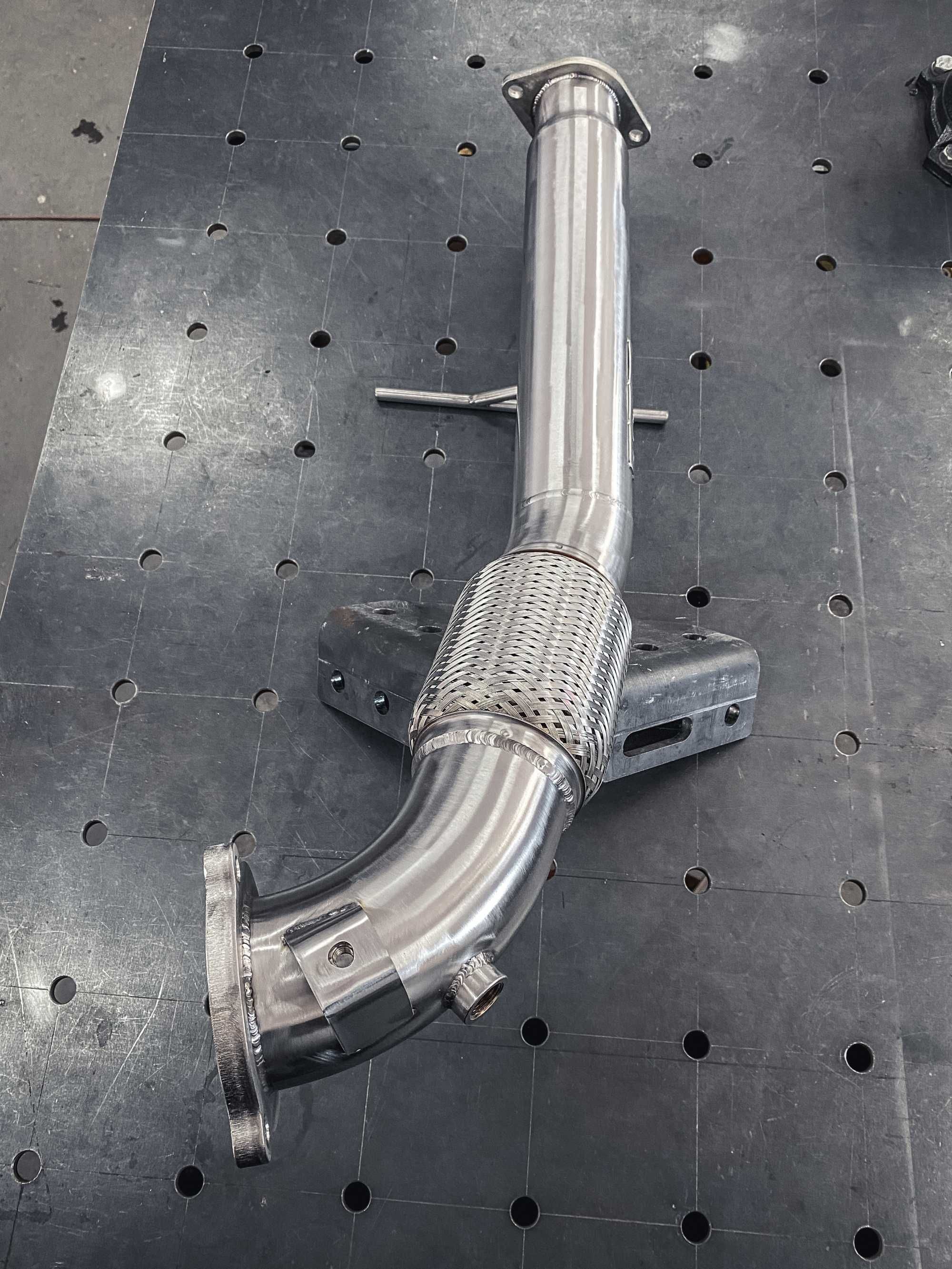 Downpipe Ford Focus ST/RS MK2