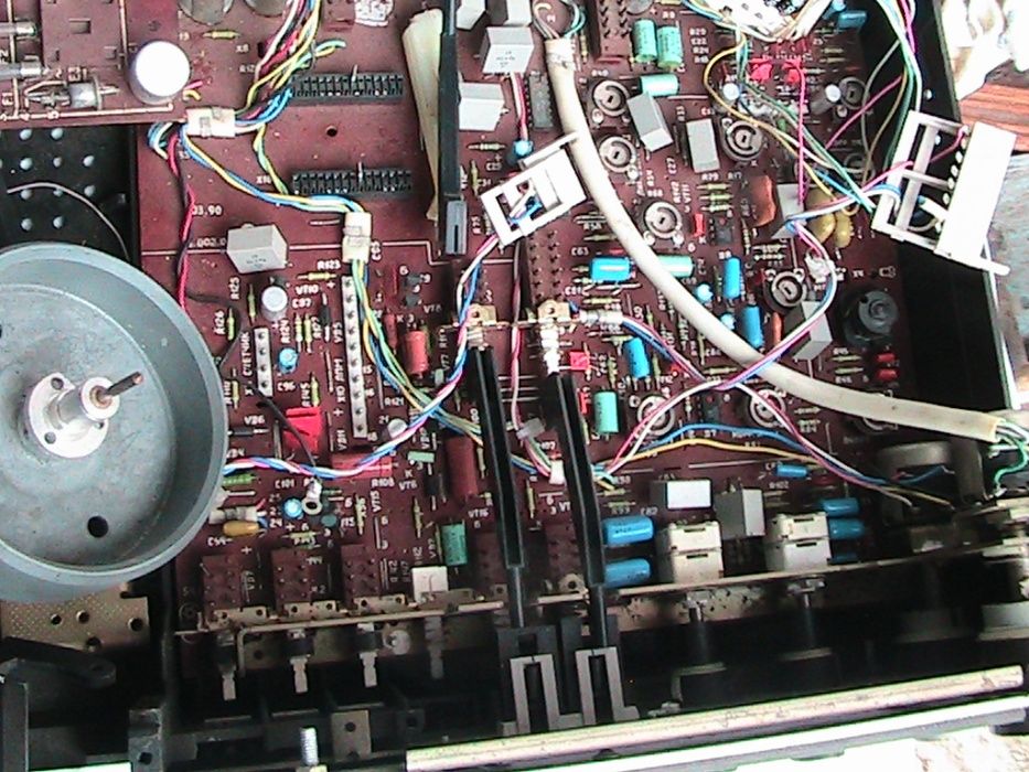 Запчасти для ремонта магнитофона Маяк -240
