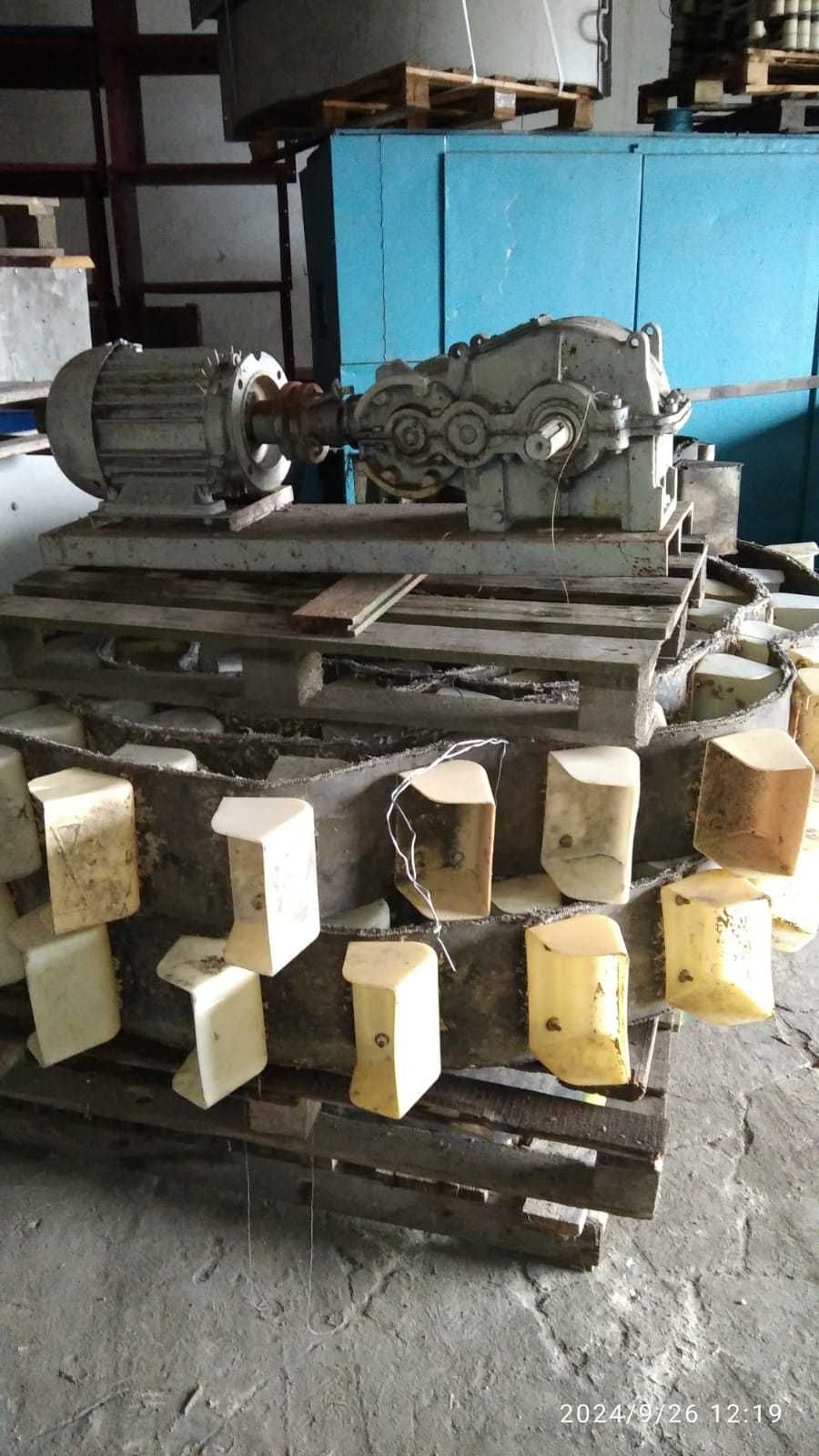 Podnośnik kubełkowy 50 t/h, 18,5 m wysokości całkowitej