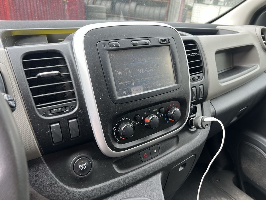 Рено трафик 1.6 140 кв 2015