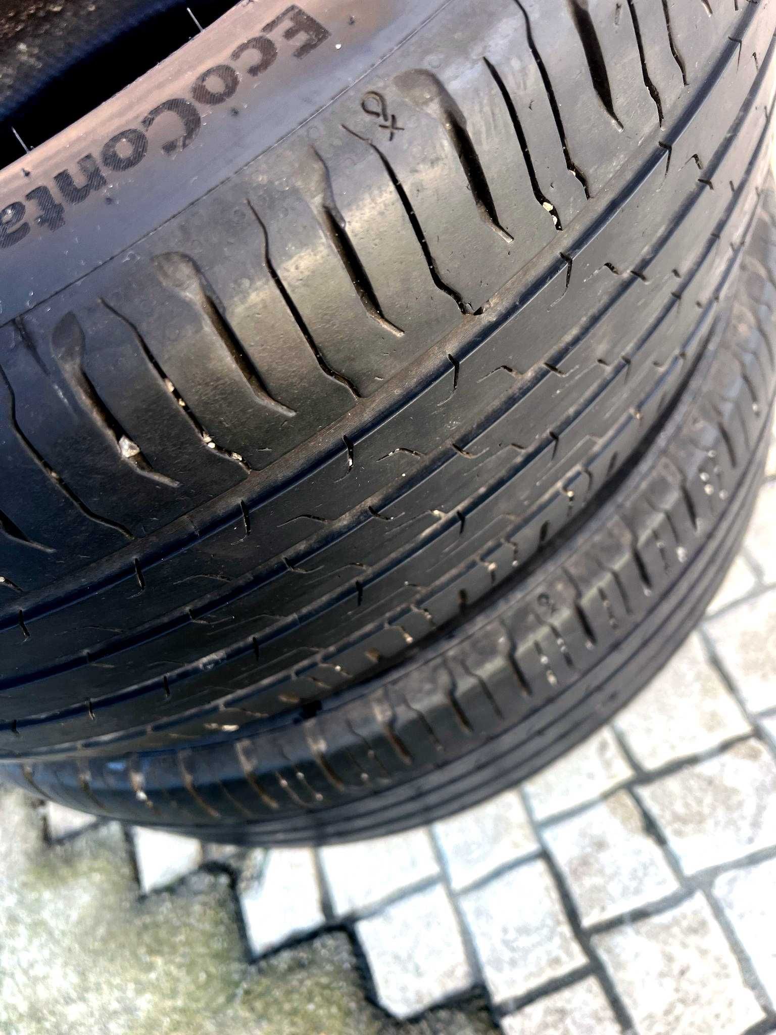 Pneus Continental EcoContact 6 - 205/45/17 - Impecáveis