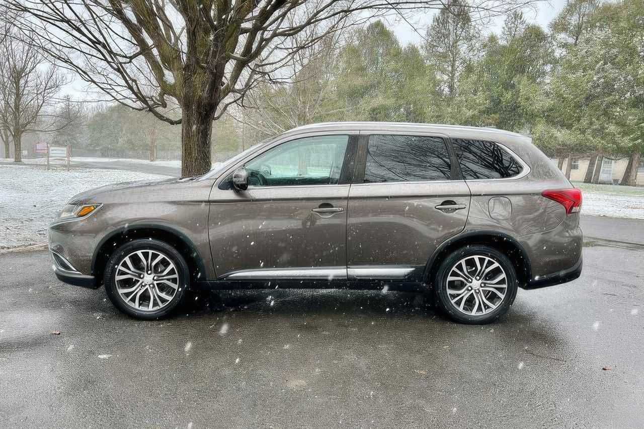 2017 Mitsubishi Outlander