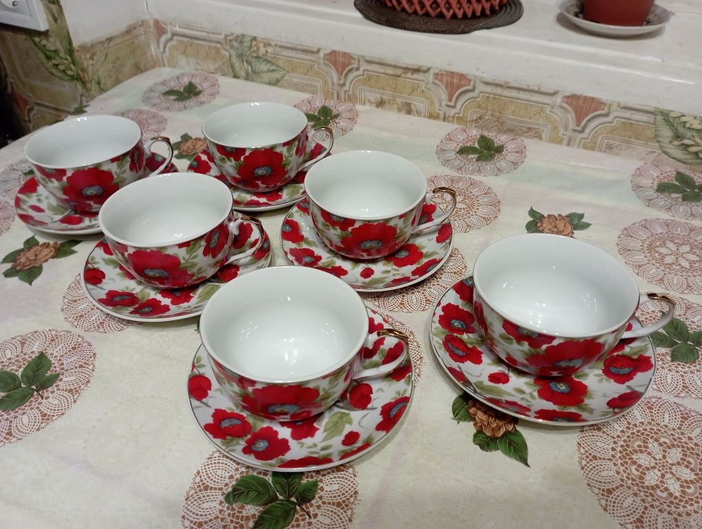 Чайный набор (6 чашек и блюдец)