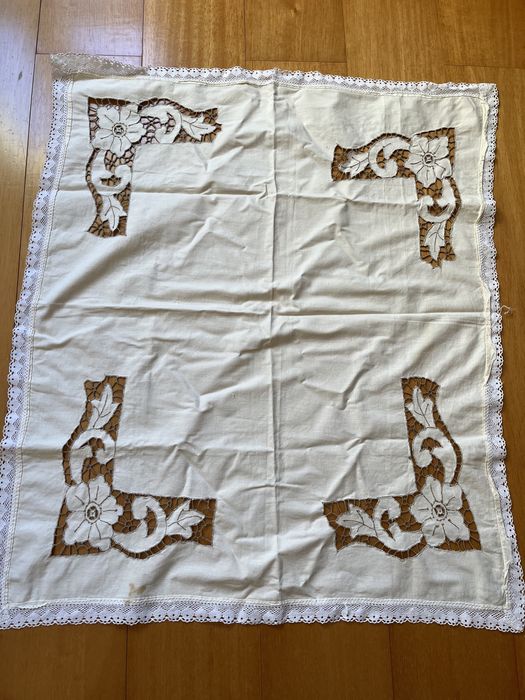 Bordado madeira medidas 80 por 60