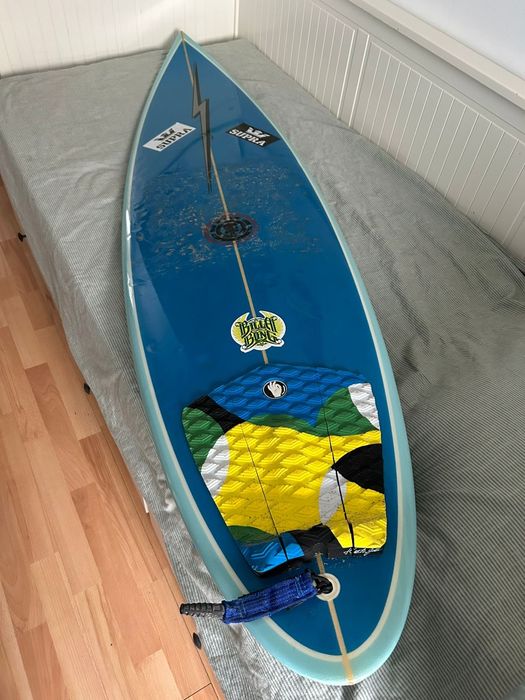Prancha de surf     .