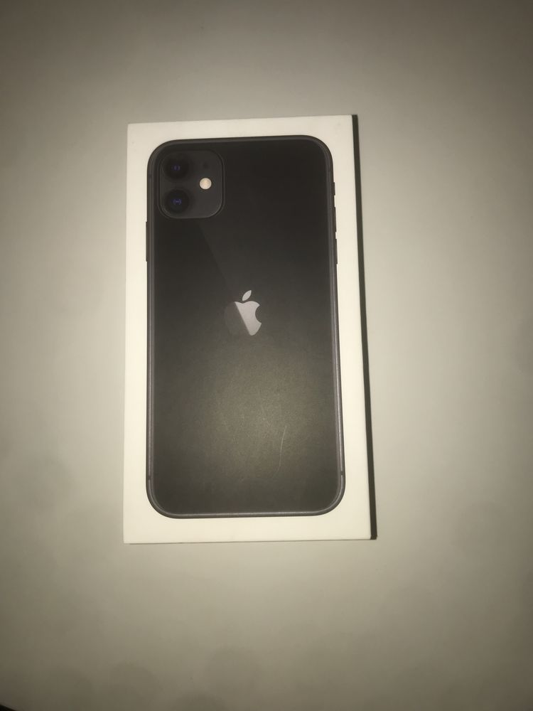 Iphone 11 com caixa e fatura