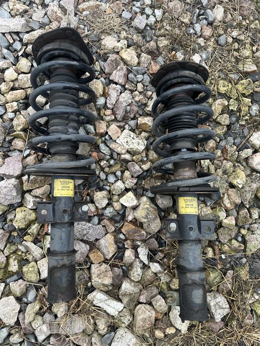 Amortyzator Volvo XC90 2.4 D5 SACHS