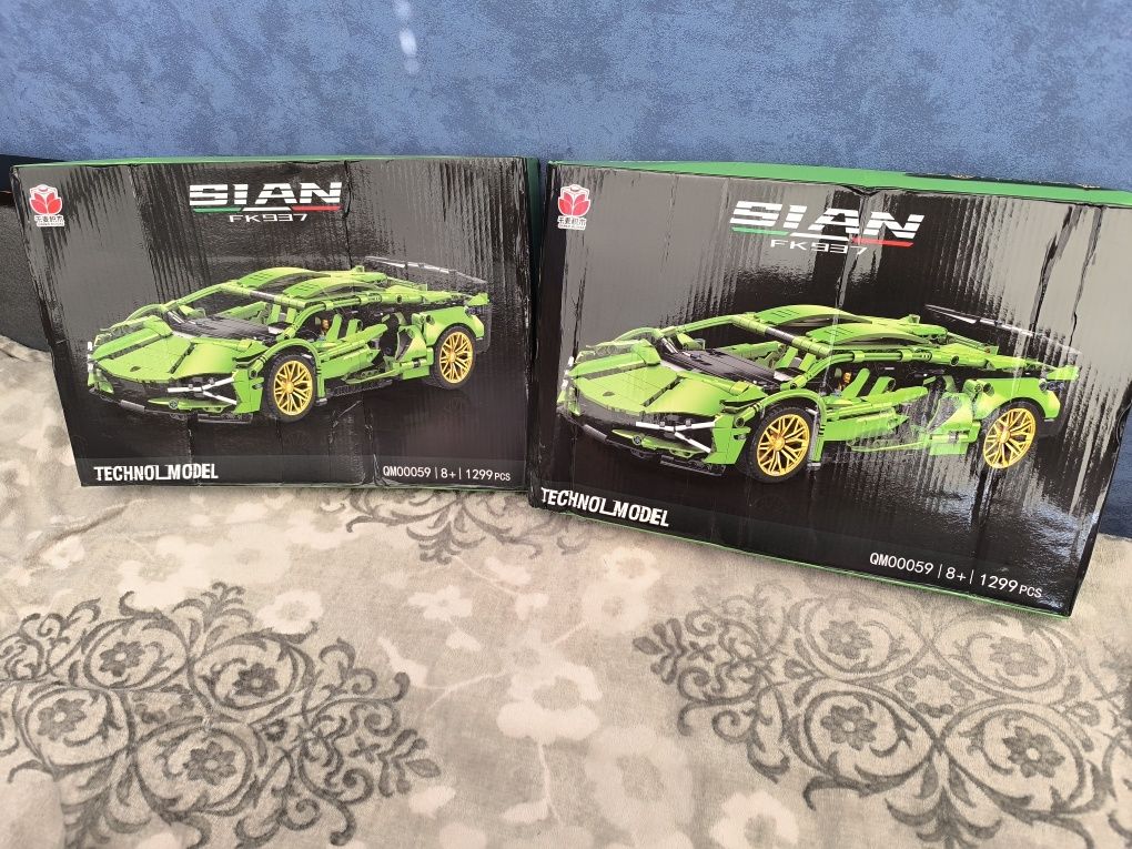 Конструктор 1299 деталей "Lamborghini Sian Green".
