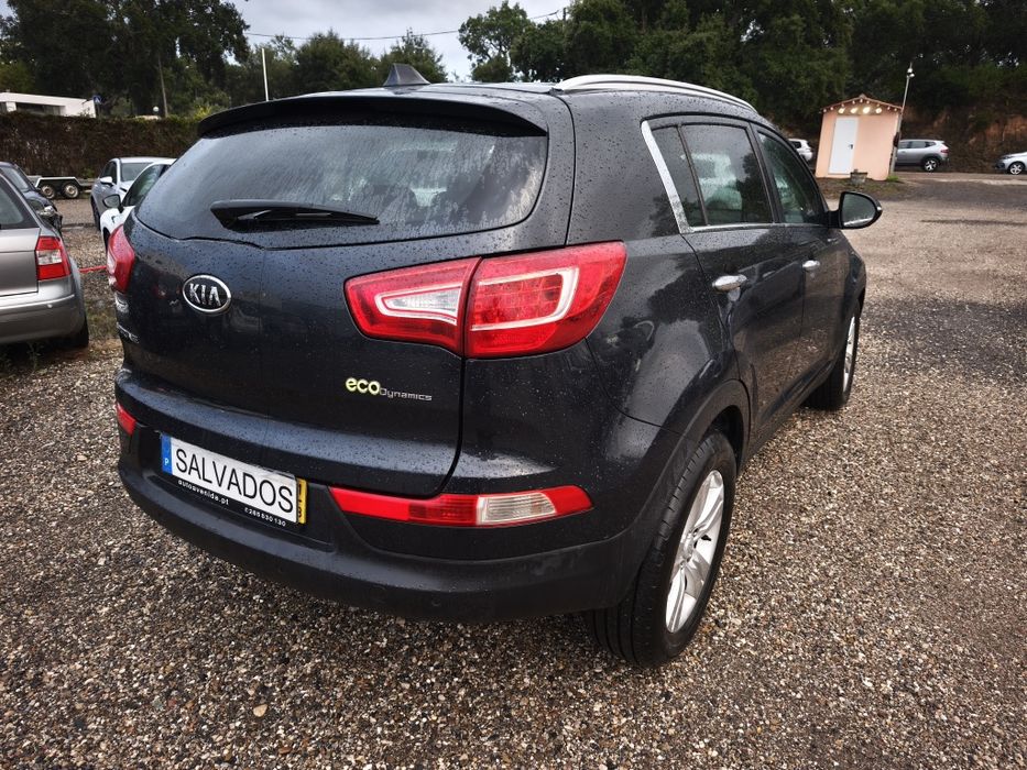 KIA Sportage 1.7 116cv sinistrado
