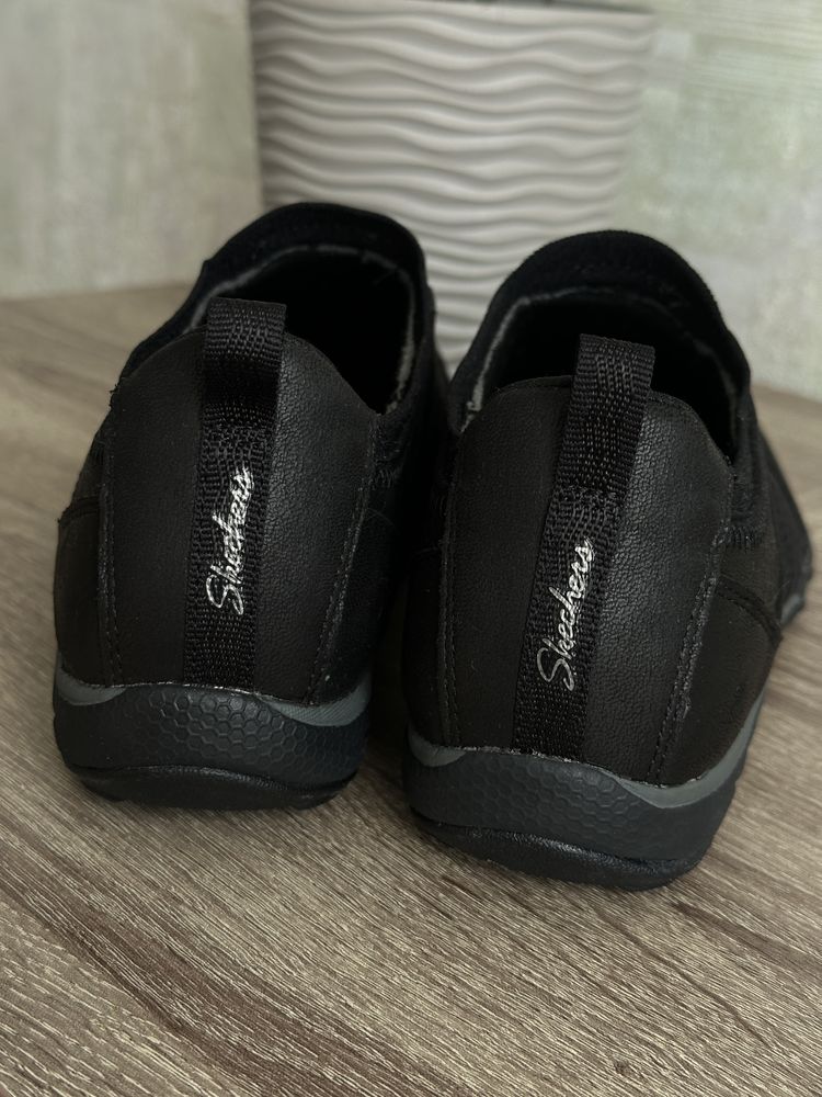 Кросівки кроссовки мокасини Skechers