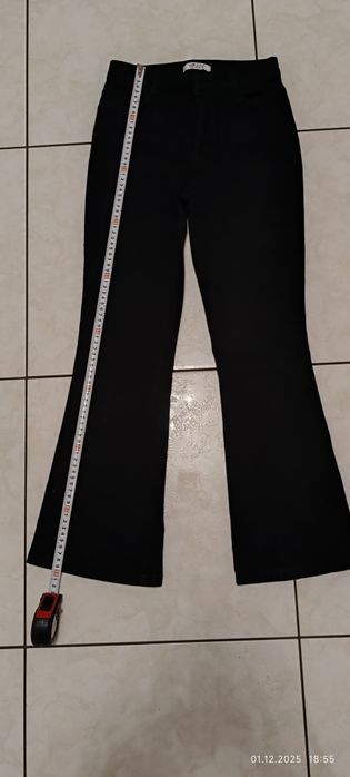 Джинси для дівчинки.