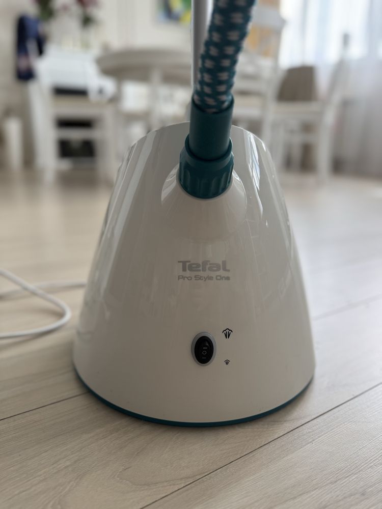 Відпарювач - праска Tefal Pro Style One IT2460
