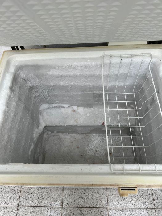 Arca horizontal cor branca