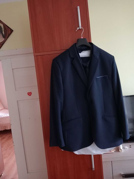 Sprzedam garnitur jak nowy
