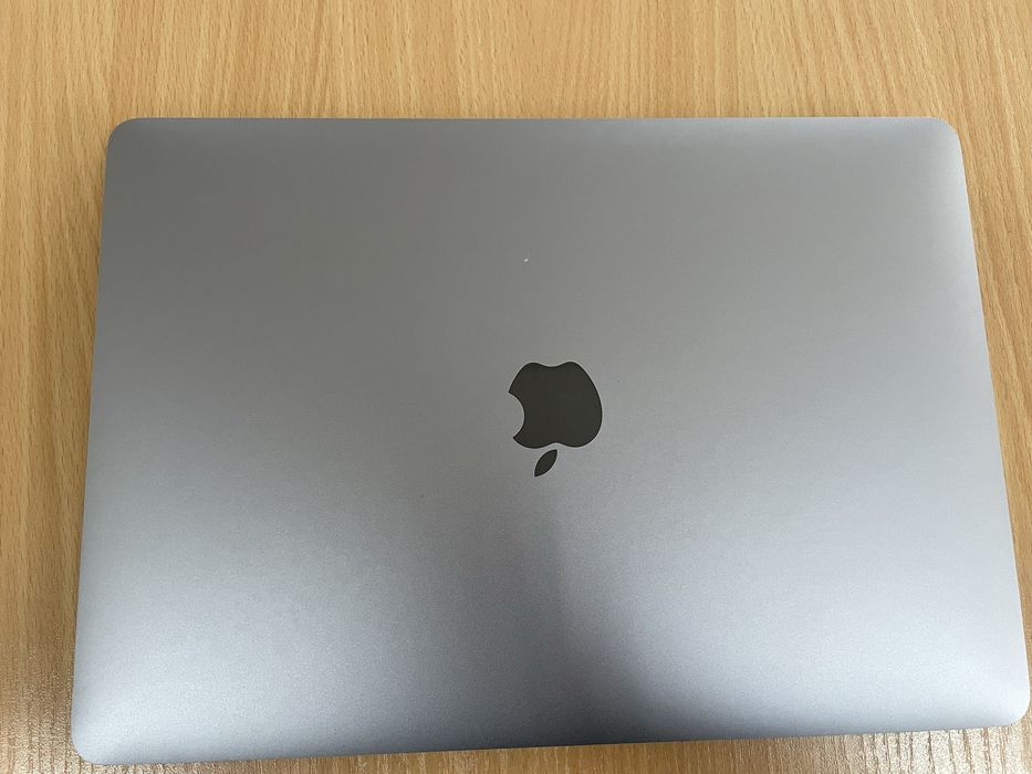 Macbook pro 13 a1389, 2019р (і7,16gb,512gb)