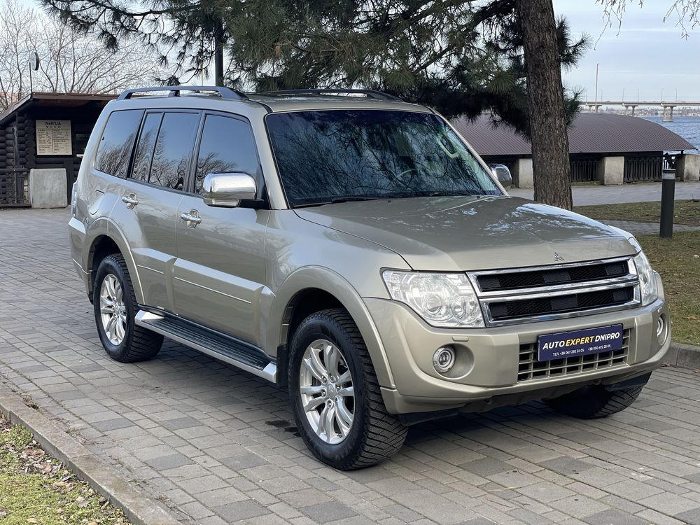 Mitsubishi Pajero Wagon 2014