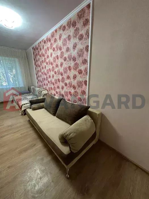 Здається 3-х кімнатна квартира на Черемушках.